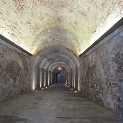 Un tour guidato sopra e sotto la cinta protettiva della città di Lucca