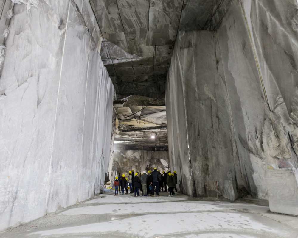Ravaccione quarry - Carrara