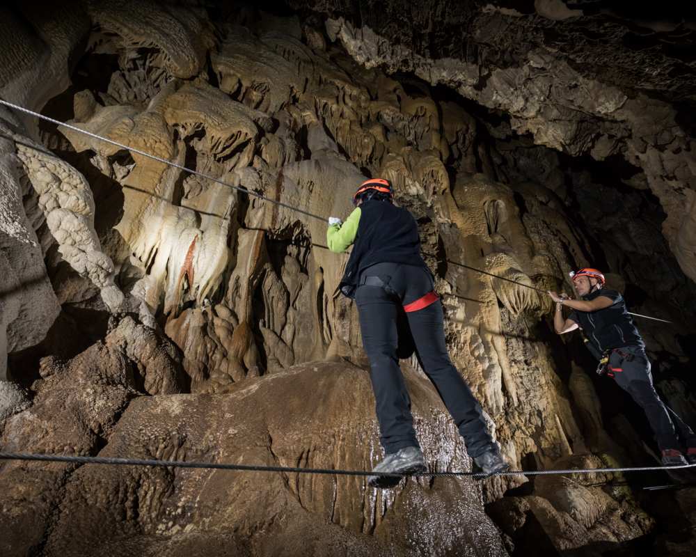 Il percorso Pipistrello-Speleo Avventura nelle Grotte di Equi Terme