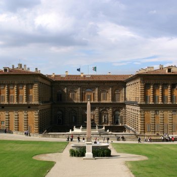 Palazzo Pitti visto dai Giardini di Boboli