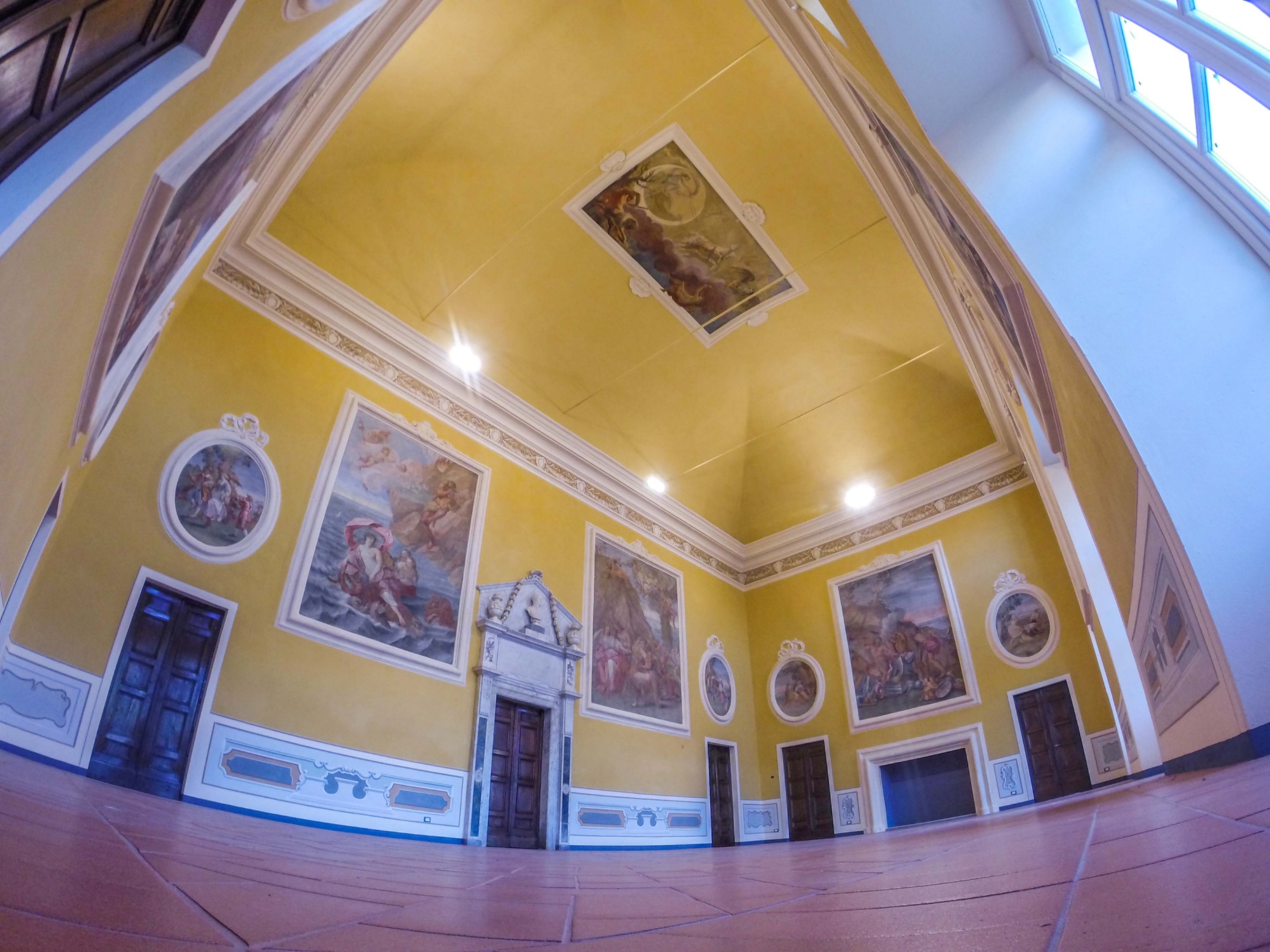 The hall of the Pallerone Castle - Aulla
