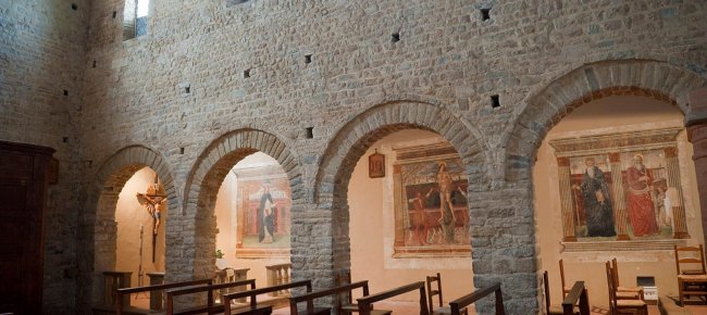 Innenansicht der Pfarrkirche Sant'Appiano