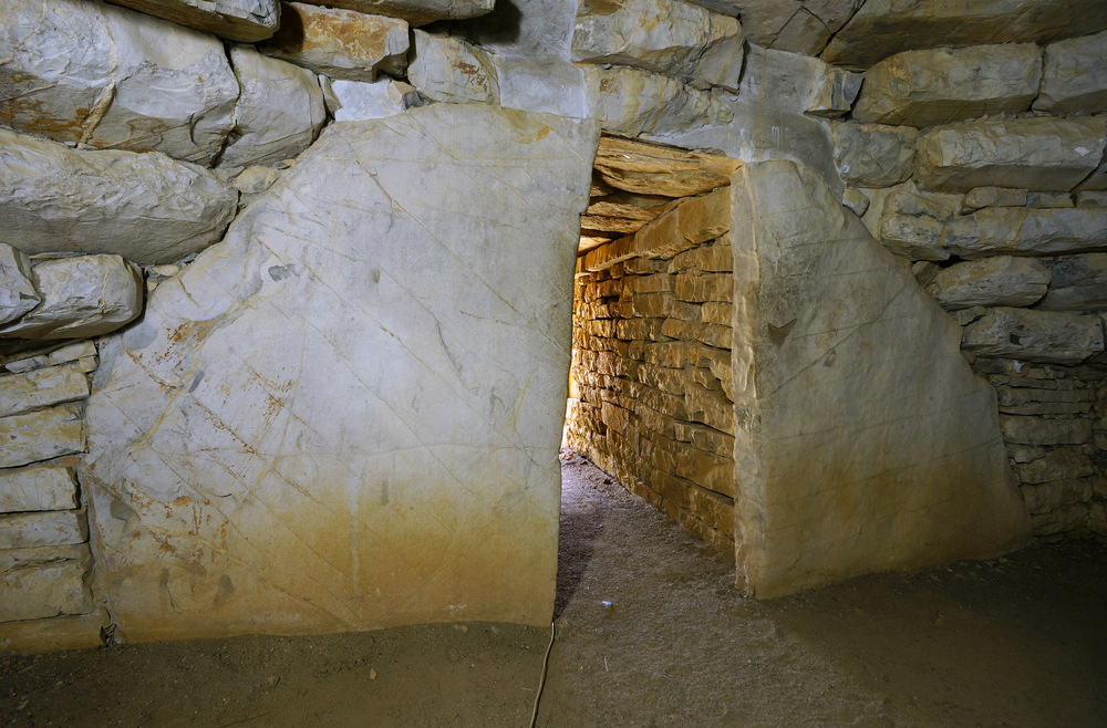 Innenraum des Grabmals Diavolino II