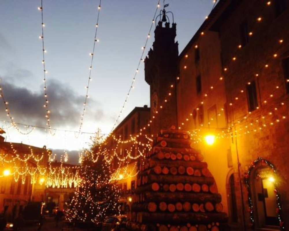 Torchlight festival in Santa Fiora
