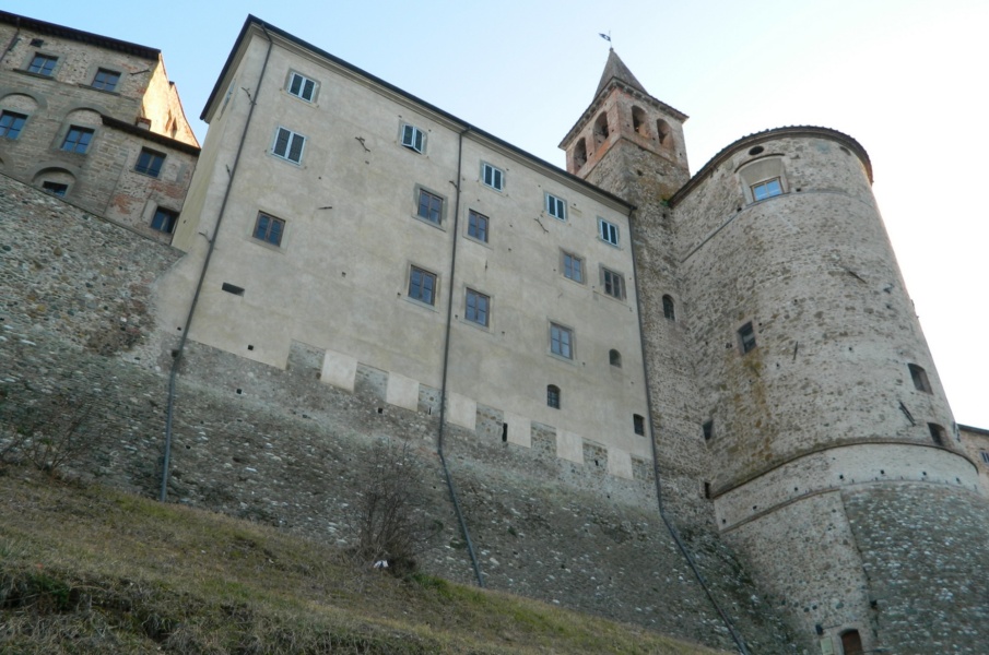 Antigua Vía Ronda y la Torre