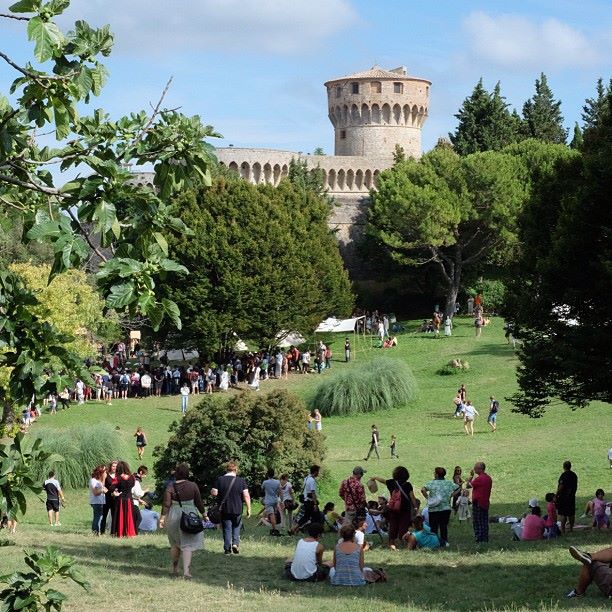 Le parc archéologique « Enrico Fiumi » à Volterra (1398)