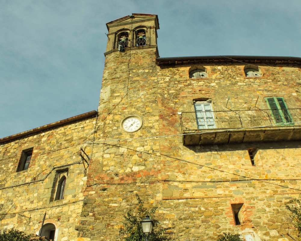 Castle in San Leolino