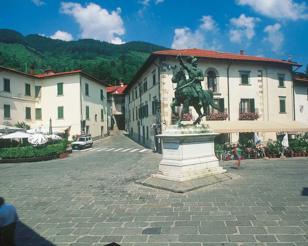 Monumento a Francesco Ferrucci