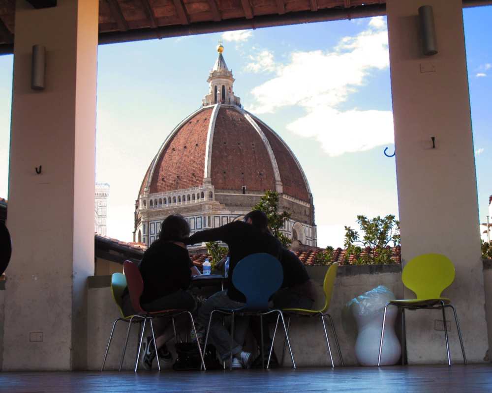 Die Brunelleschi-Kuppel von der Cafetteria delle Oblate aus gesehen