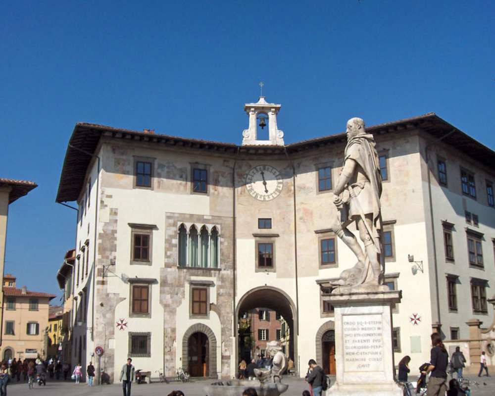 Der Torre della Muda, heute ein Teil des Palazzo dell’Orologio