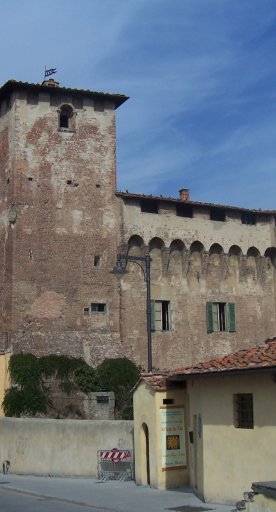 Rocca Strozzi in Campi Bisenzio