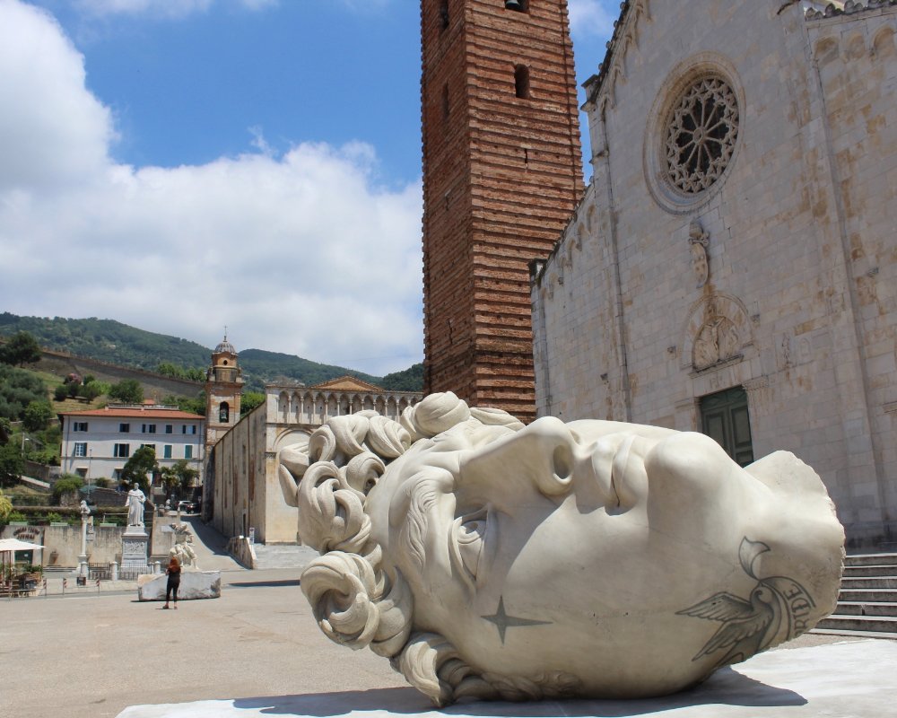 Internationaler Park für zeitgenössische Bildhauerei in Pietrasanta