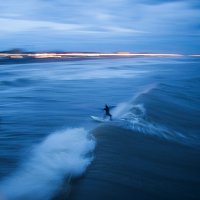 Surf tra le onde della Versilia