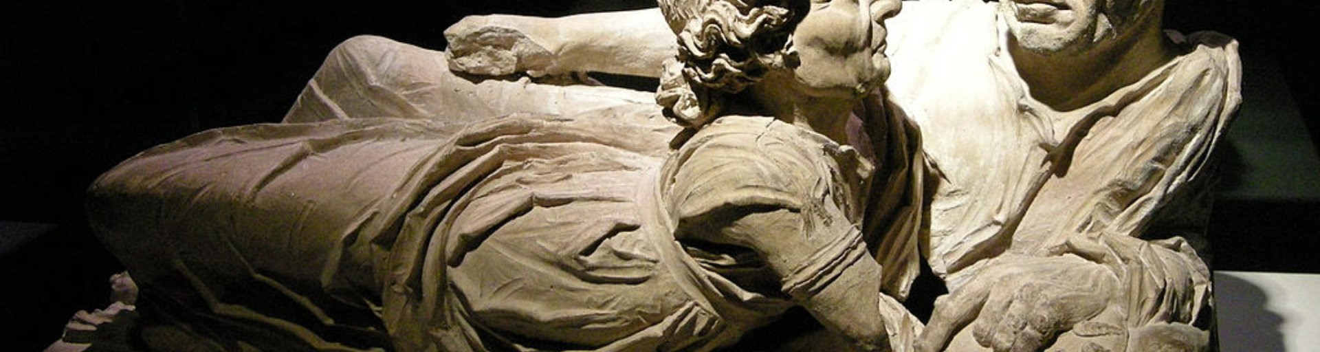 Etruscos, urna de los esposos, Volterra